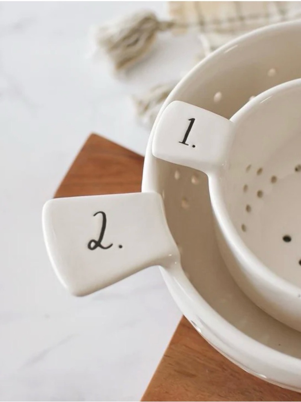 New in Box Rae Dunn Numbered Colander Set